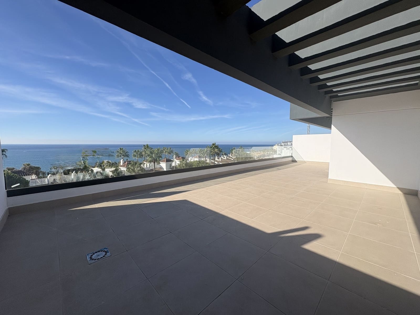 Ático de 3 habitaciones en Mijas Costa en venta con piscina garaje - 880.000 € (Ref: 10109637)