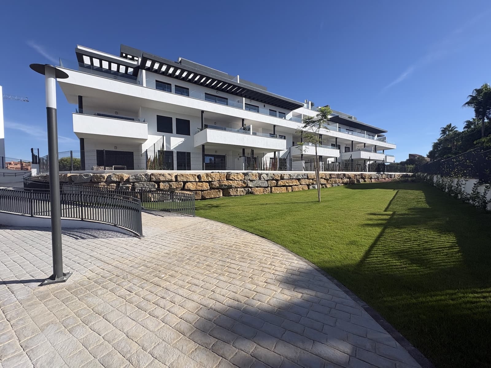 Ático de 3 habitaciones en Mijas Costa en venta con piscina garaje - 880.000 € (Ref: 10109637)