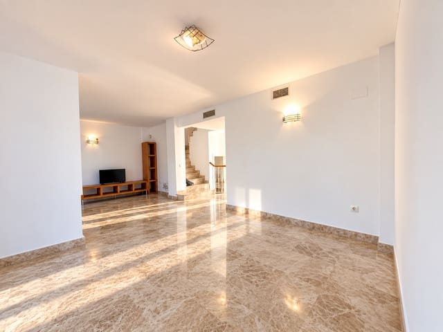 3 slaapkamer Huis te koop in Marbella met zwembad garage - € 650.000 (Ref: 10115719)