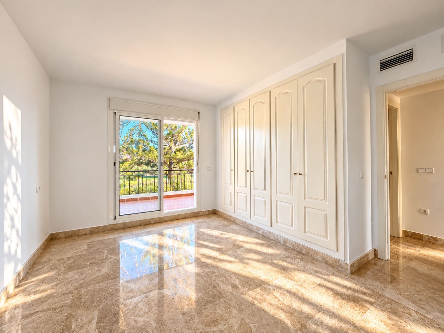 3 slaapkamer Huis te koop in Marbella met zwembad garage - € 650.000 (Ref: 10115719)