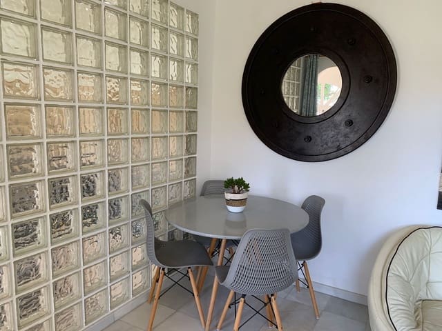 2 soveværelse Lejlighed til salg i Sitio de Calahonda, Mijas med swimmingpool garage - € 260.000 (Ref: 10115720)