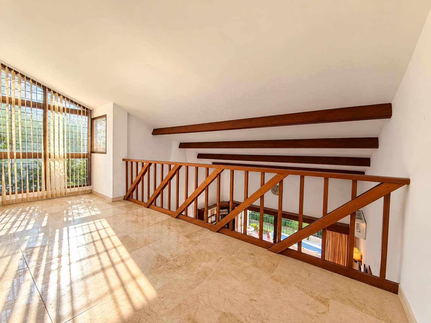 3 bedroom Villa for sale in Estepona with garage - € 1,180,000 (Ref: 10115721)