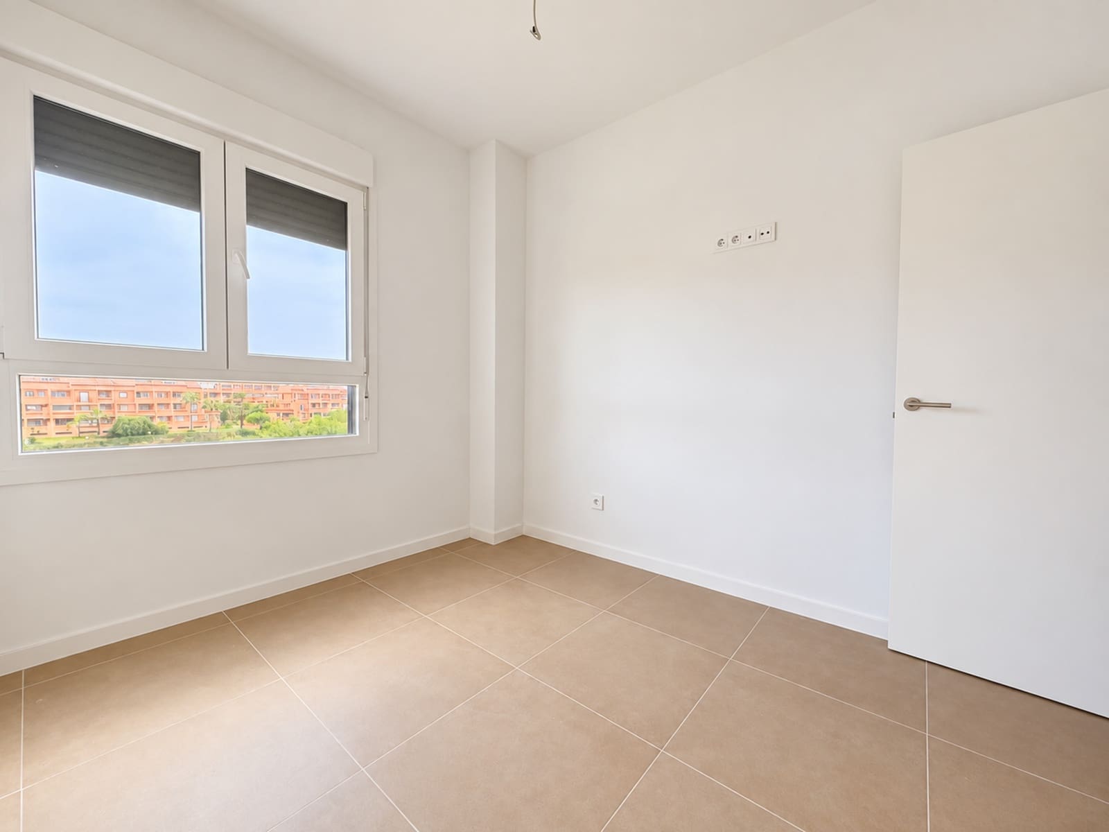 3 soveværelse Lejlighed til salg i Mijas Costa med swimmingpool garage - € 525.000 (Ref: 10119996)