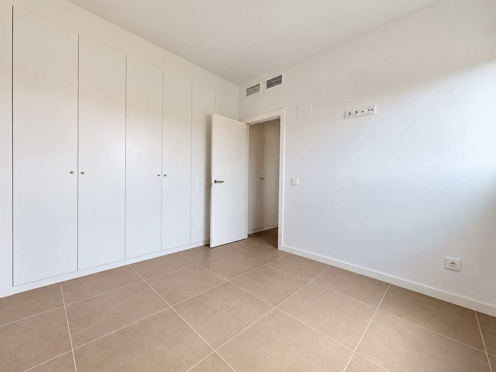 3 soveværelse Lejlighed til salg i Mijas Costa med swimmingpool garage - € 525.000 (Ref: 10119996)
