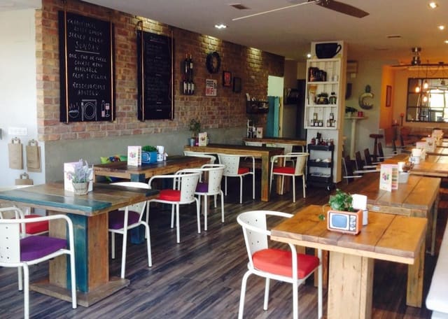 Restaurant/Bar for sale in San Pedro de Alcantara, Marbella - € 525,000 (Ref: 10124475)