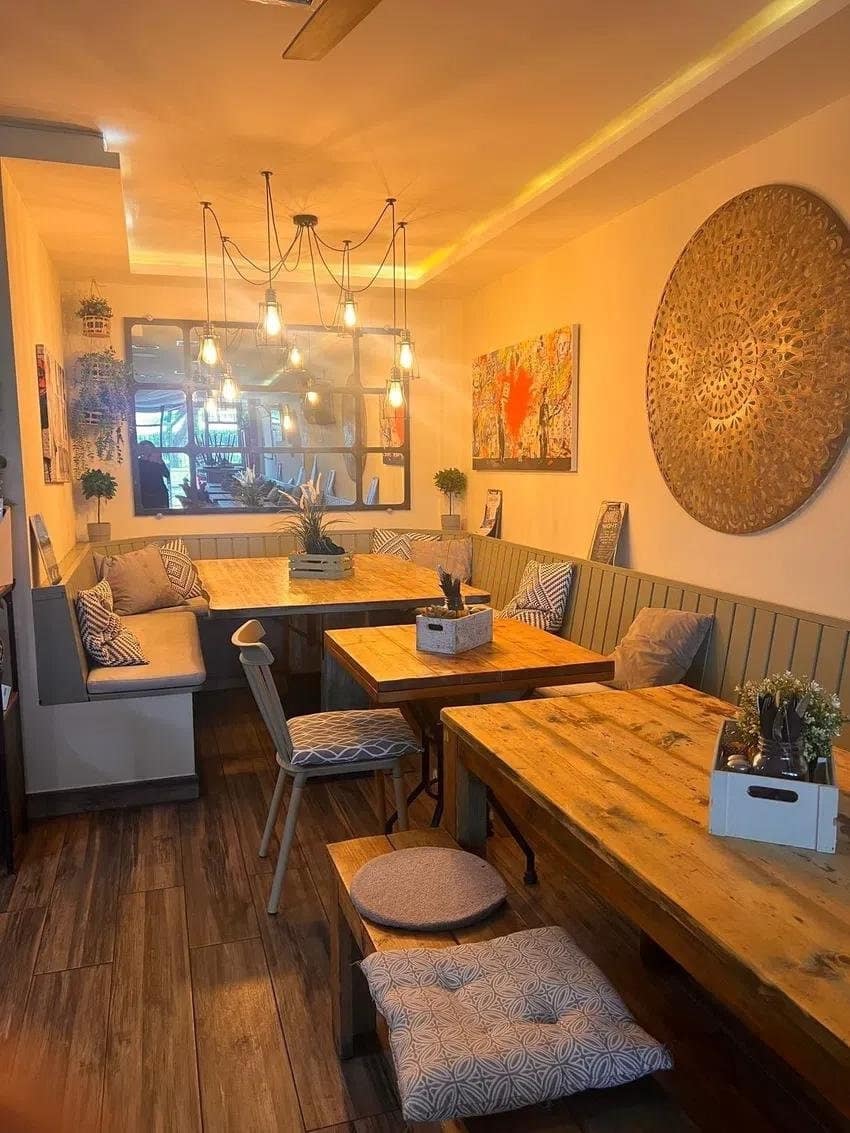 Restaurant/Bar for sale in San Pedro de Alcantara - € 525,000 (Ref: 10124475)