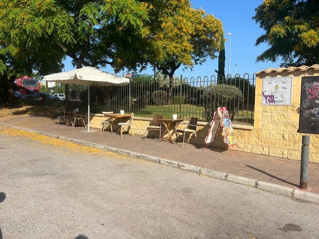 Restaurant/Bar for sale in San Pedro de Alcantara, Marbella - € 525,000 (Ref: 10124475)