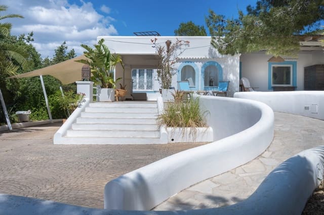 Finca/Casa Rural de 5 habitaciones en Sant Jordi de Ses Salines, San Jose / Sant Josep de Sa Talaia en venta con piscina garaje - 2.350.000 € (Ref: 10124479)