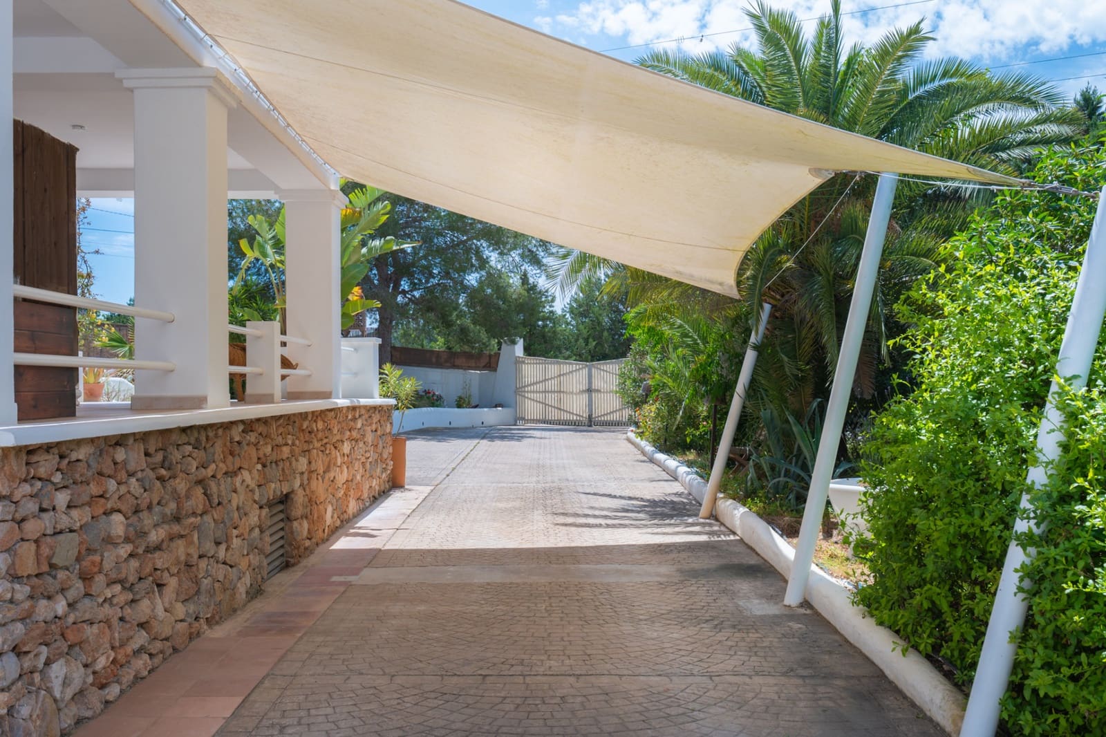 Finca/Casa Rural de 5 habitaciones en Sant Jordi de Ses Salines en venta con piscina garaje - 2.350.000 € (Ref: 10124479)