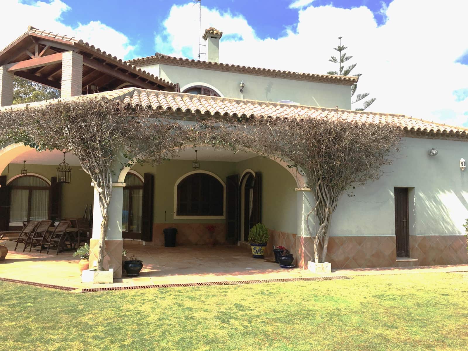 5 bedroom Villa for sale in Sotogrande with pool garage - € 2,500,000 (Ref: 10124480)