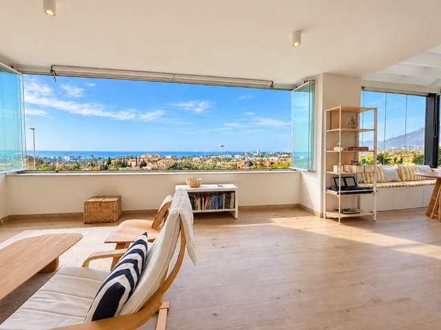 3 quarto Penthouse para venda em Marbella com piscina garagem - 1 155 000 € (Ref: 10131750)