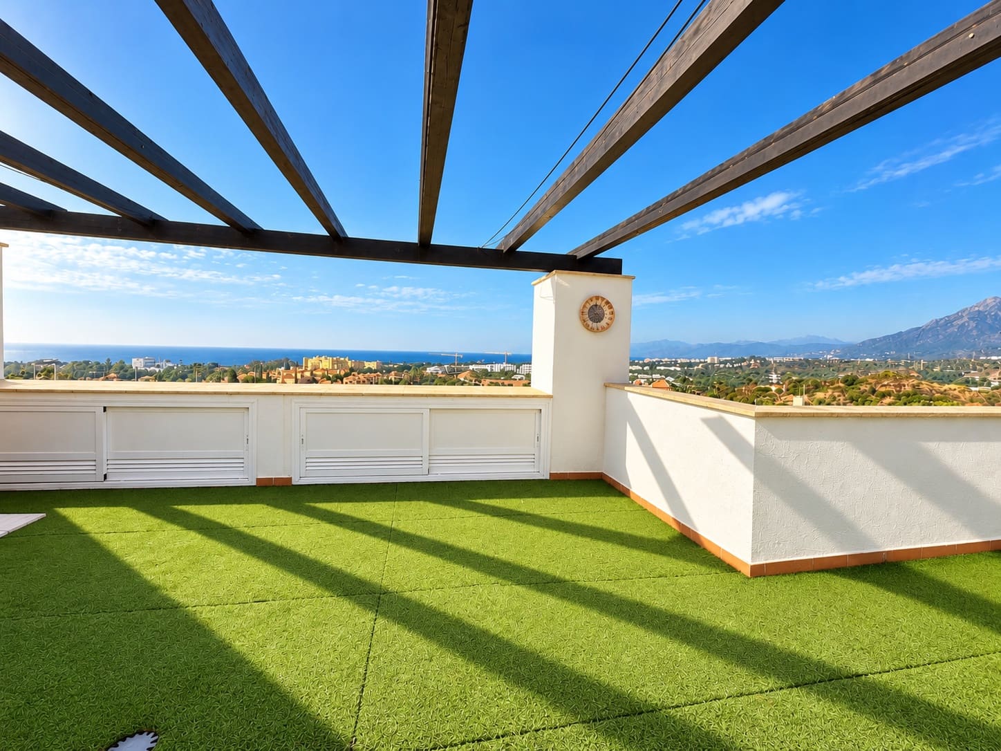 3 quarto Penthouse para venda em Marbella com piscina garagem - 1 155 000 € (Ref: 10131750)