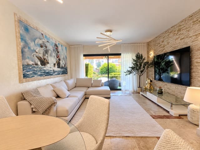 2 quarto Apartamento para venda em Estepona com piscina garagem - 530 000 € (Ref: 10131751)