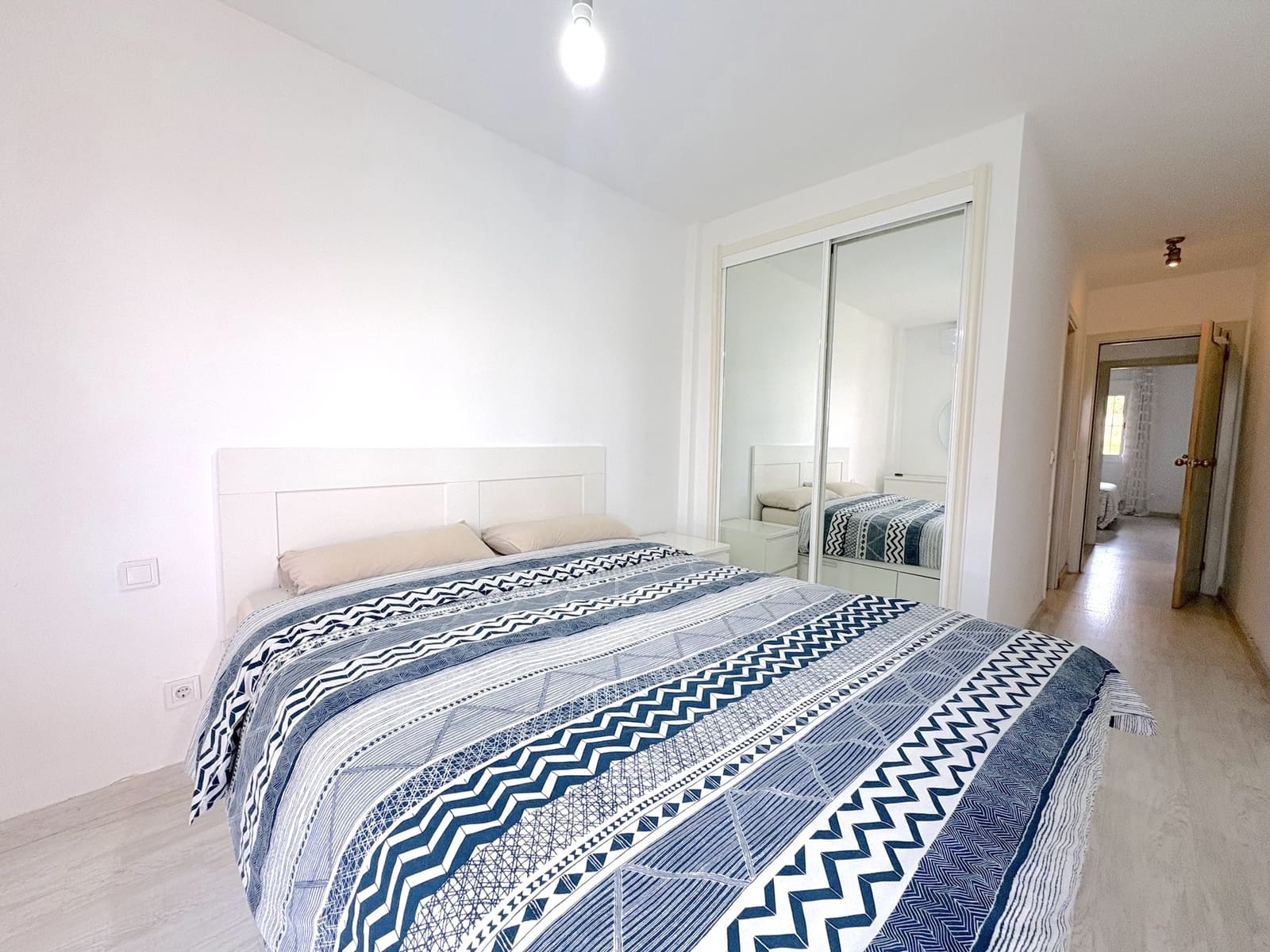 2 makuuhuone Huoneisto myytävänä paikassa Benalmadena Costa mukana uima-altaan 
autotalli - 379 000 € (Ref: 10131755)