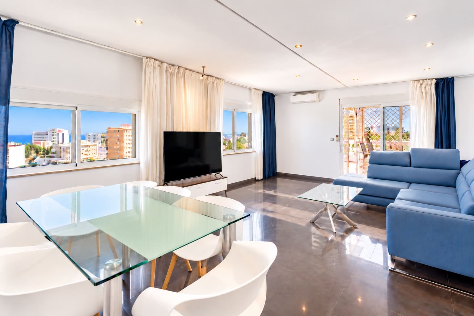 3 chambre Penthouse à vendre à Torremolinos avec piscine - 499 900 € (Ref: 10135992)