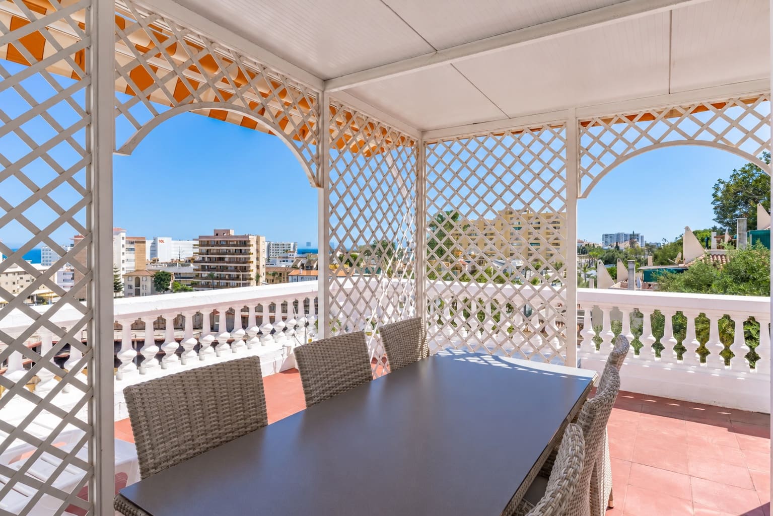 3 chambre Penthouse à vendre à Torremolinos avec piscine - 499 900 € (Ref: 10135992)