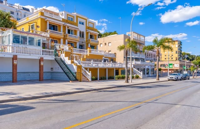3 chambre Penthouse à vendre à Torremolinos avec piscine - 499 900 € (Ref: 10135992)