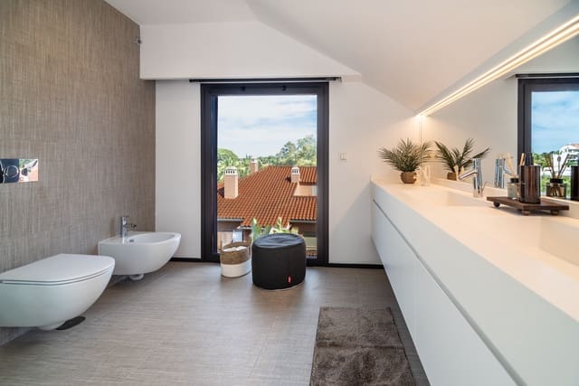 3 quarto Penthouse para venda em Marbella com piscina garagem - 1 180 000 € (Ref: 10135993)
