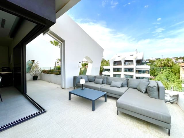 3 quarto Penthouse para venda em Marbella com piscina garagem - 1 099 000 € (Ref: 10135994)