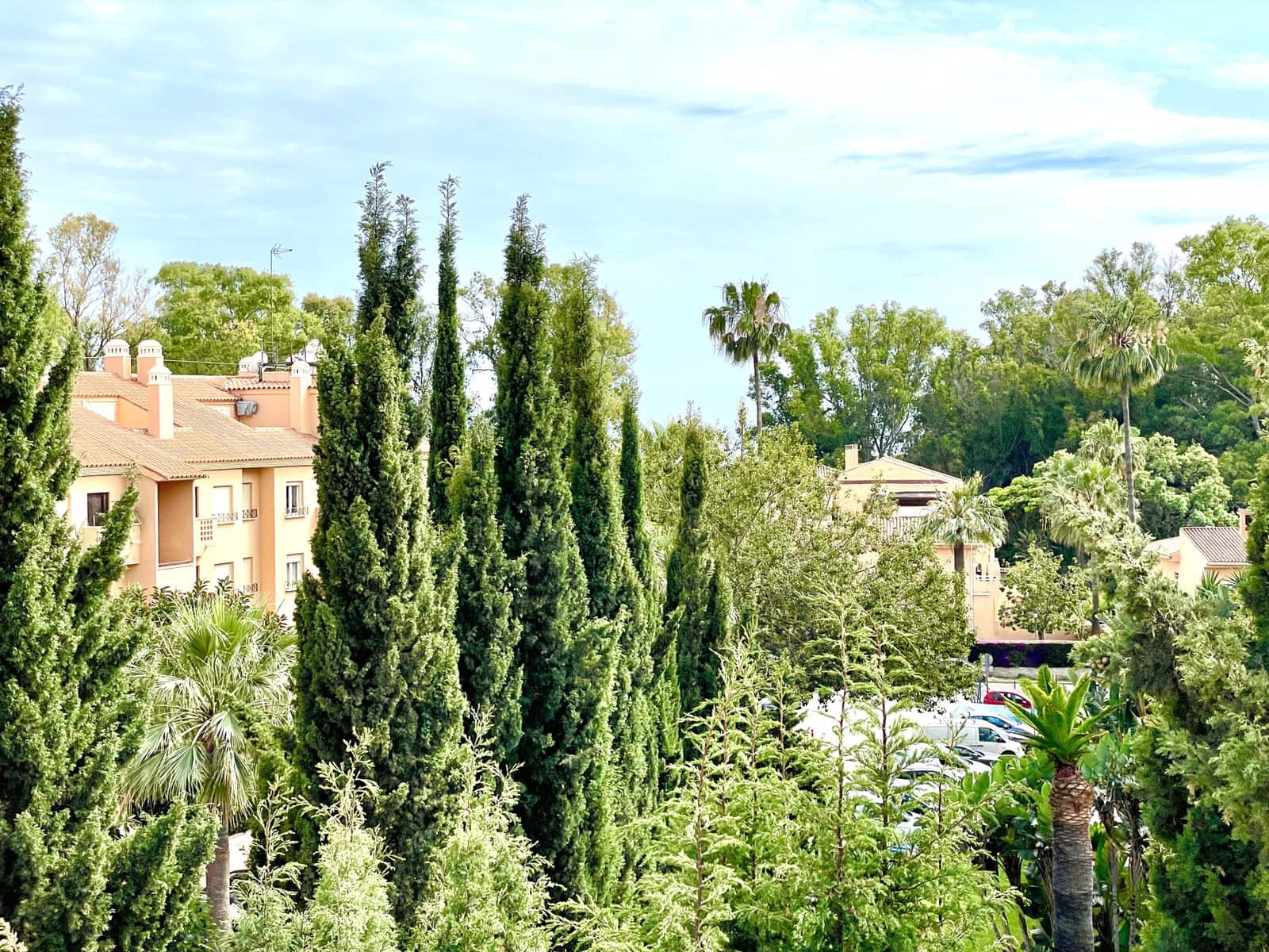 3 quarto Penthouse para venda em Marbella com piscina garagem - 1 099 000 € (Ref: 10135994)