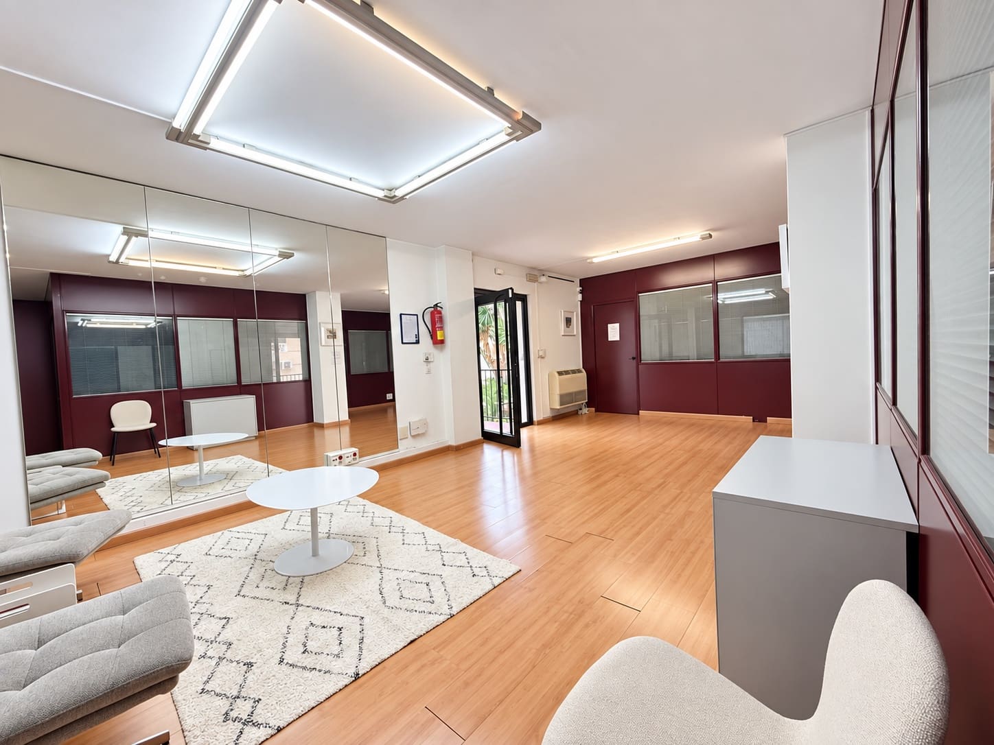 Kommersiell til salgs i Marbella - € 450 000 (Ref: 10135995)