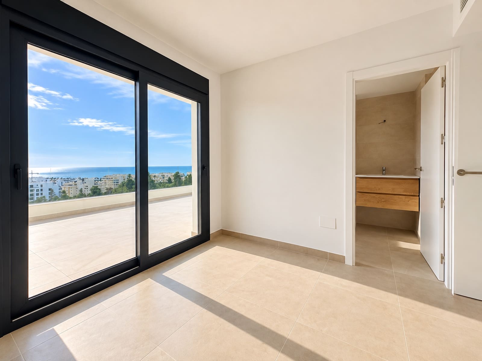 3 slaapkamer Penthouse te koop in El Chaparral met zwembad garage - € 890.000 (Ref: 10147049)