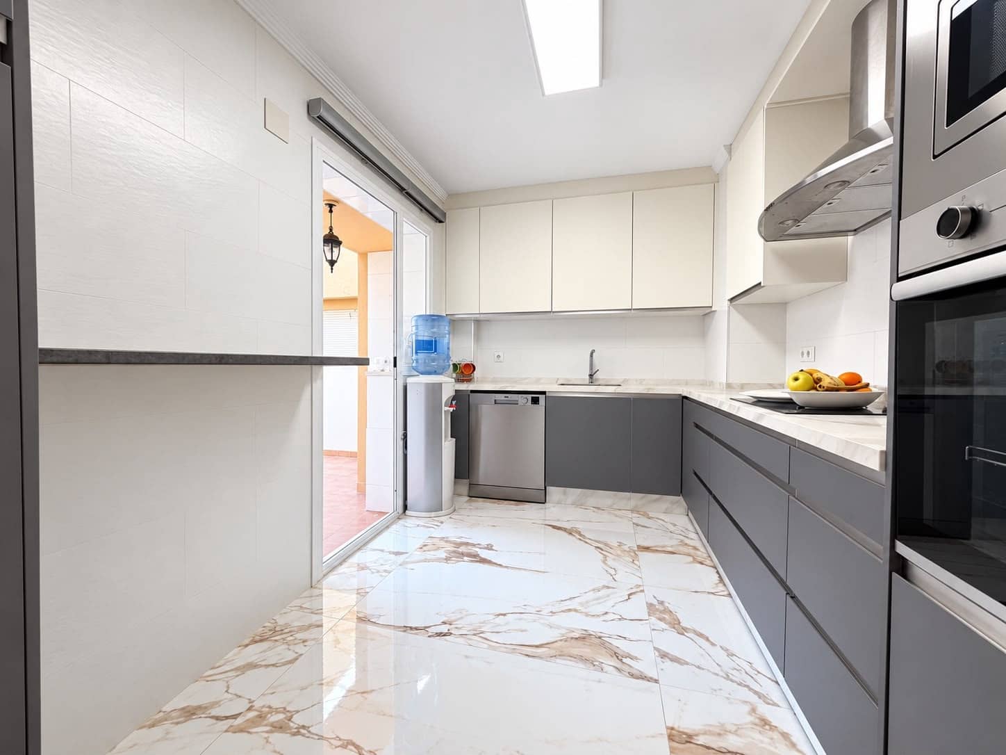 3 quarto Apartamento para venda em Mijas Costa com garagem - 360 000 € (Ref: 10147050)