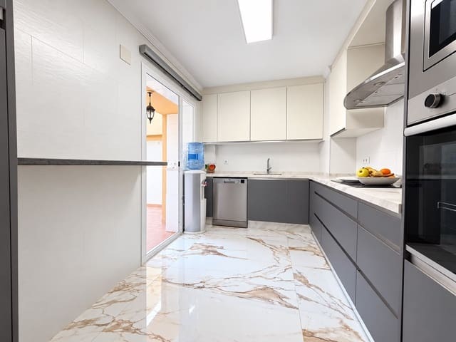 3 quarto Apartamento para venda em Mijas Costa, Mijas com garagem - 360 000 € (Ref: 10147050)