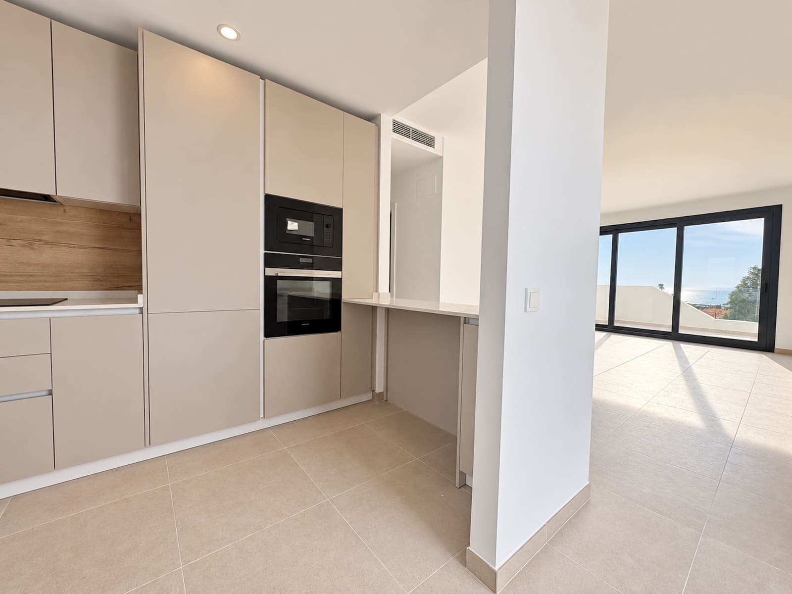 3 quarto Apartamento para venda em El Chaparral com piscina garagem - 665 000 € (Ref: 10148823)