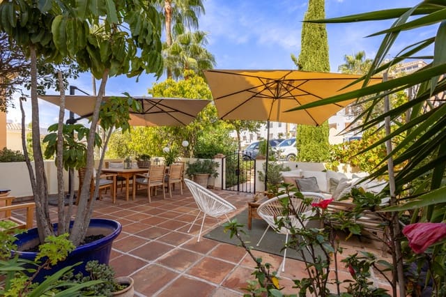 4 bedroom Semi-detached Villa for sale in Alhaurín el Grande with pool garage - € 685,000 (Ref: 10148824)