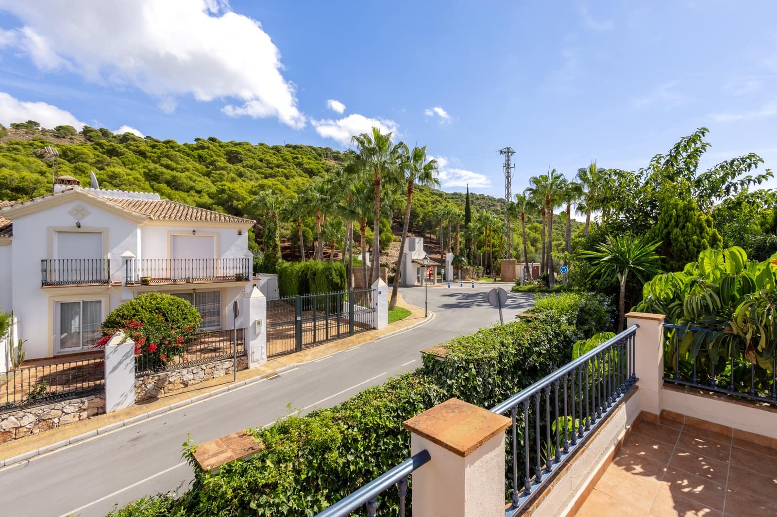 Chalet de 3 habitaciones en Alhaurín Golf en venta con piscina garaje - 845.000 € (Ref: 10148825)