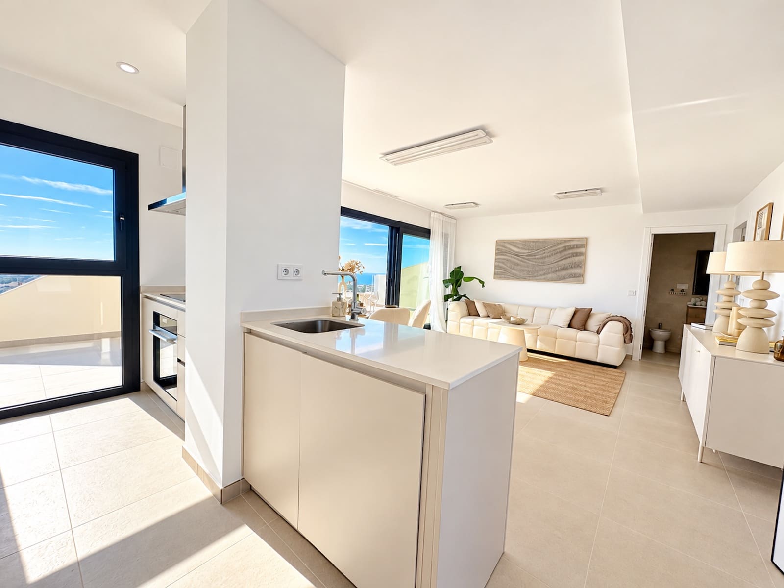 2 soverom Penthouse til salgs i El Chaparral med svømmebasseng garasje - € 890 000 (Ref: 10155253)