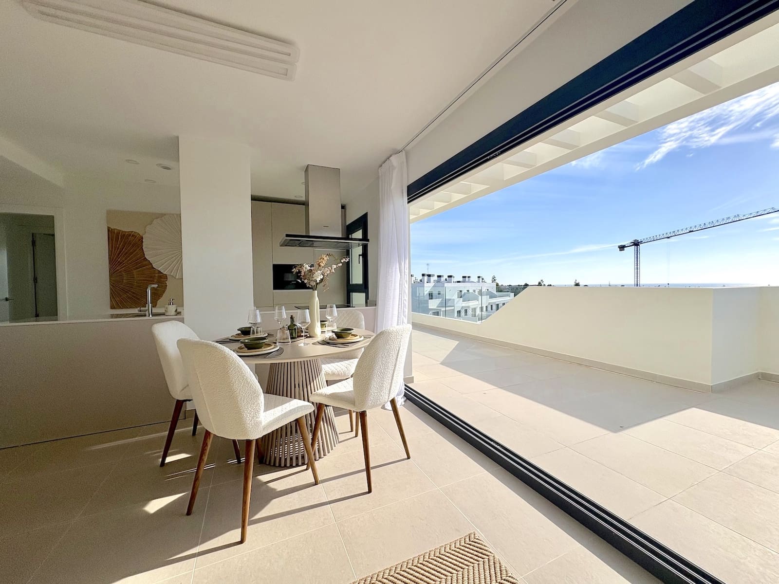 2 soverom Penthouse til salgs i El Chaparral med svømmebasseng garasje - € 890 000 (Ref: 10155253)