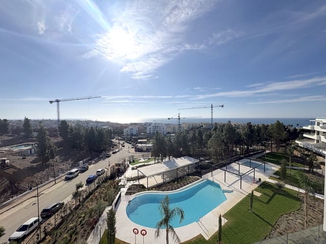 2 soverom Penthouse til salgs i El Chaparral, Mijas med svømmebasseng garasje - € 890 000 (Ref: 10155253)