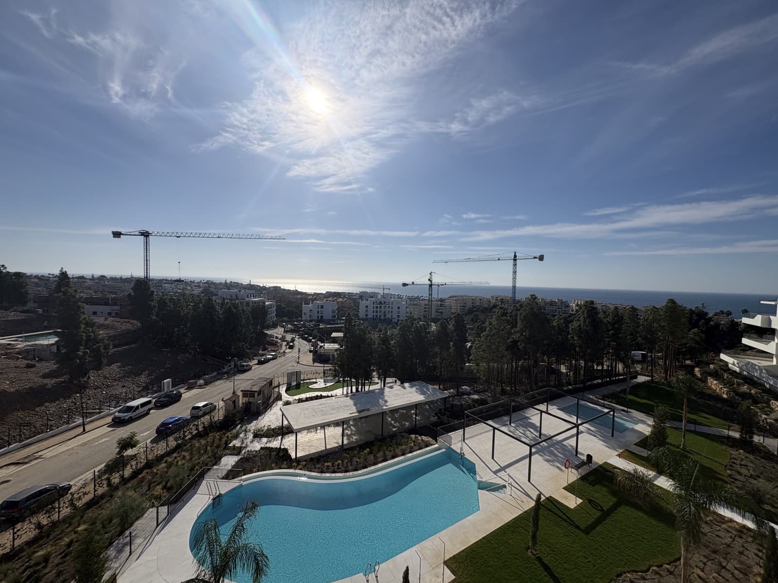 2 soverom Penthouse til salgs i El Chaparral med svømmebasseng garasje - € 890 000 (Ref: 10155253)