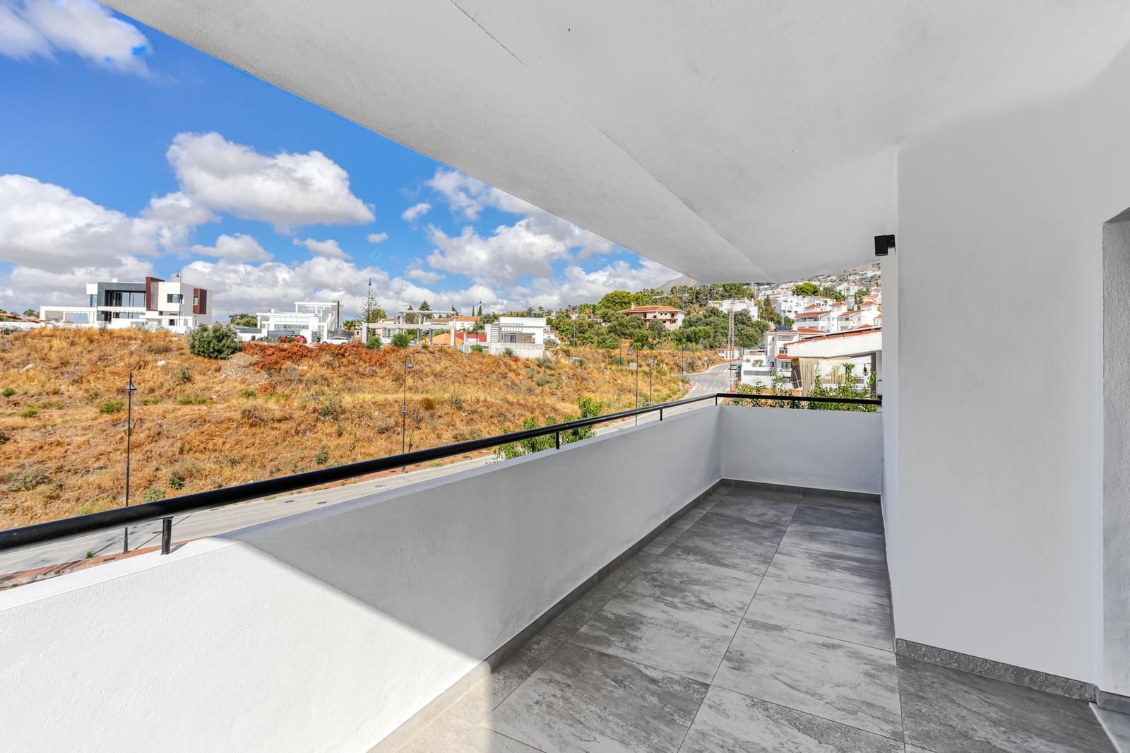 5 soveværelse Villa til salg i Mijas med swimmingpool garage - € 990.000 (Ref: 10155254)