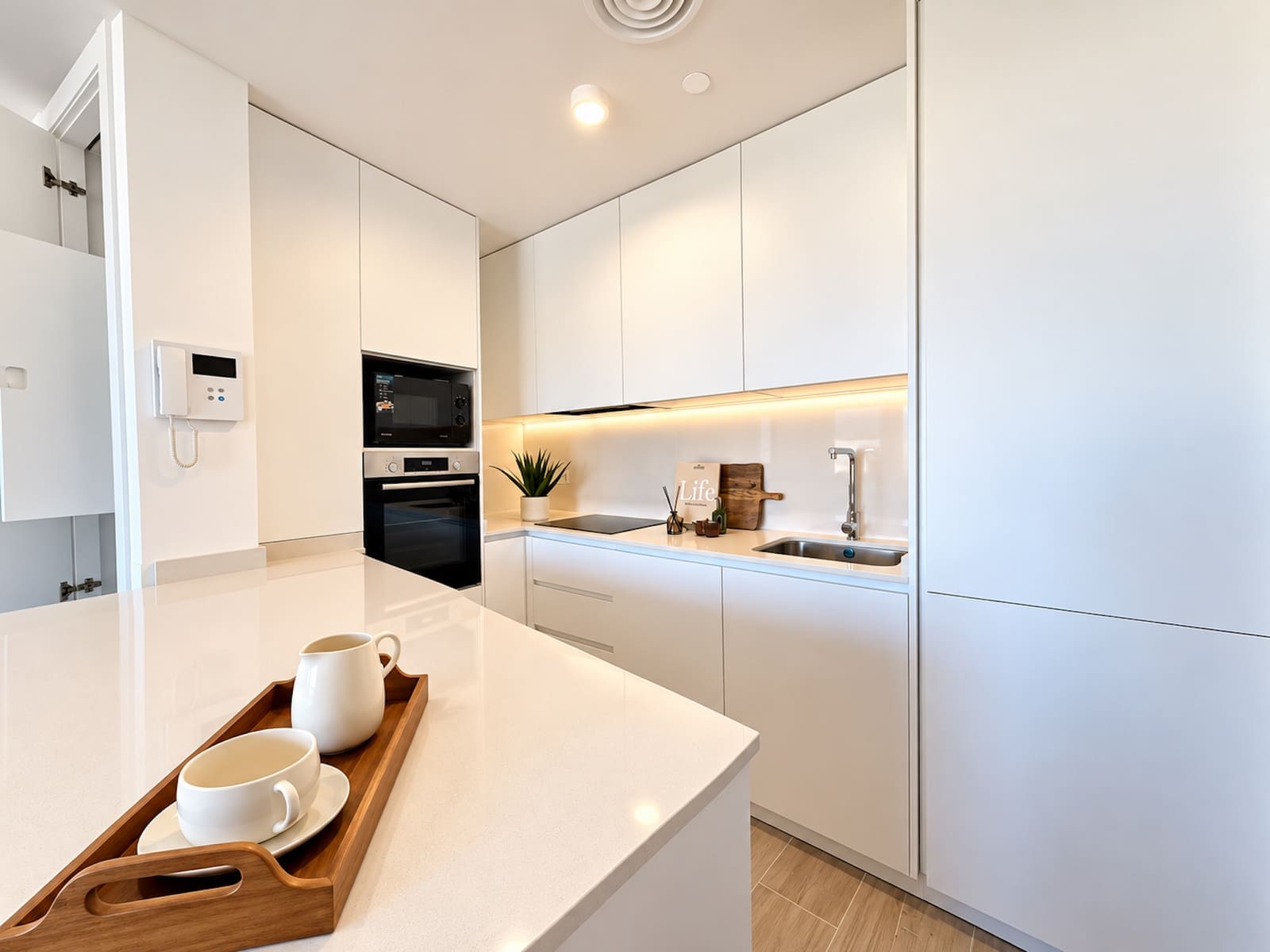 Apartamento de 2 habitaciones en La Cala de Mijas en venta con piscina garaje - 495.000 € (Ref: 10157745)