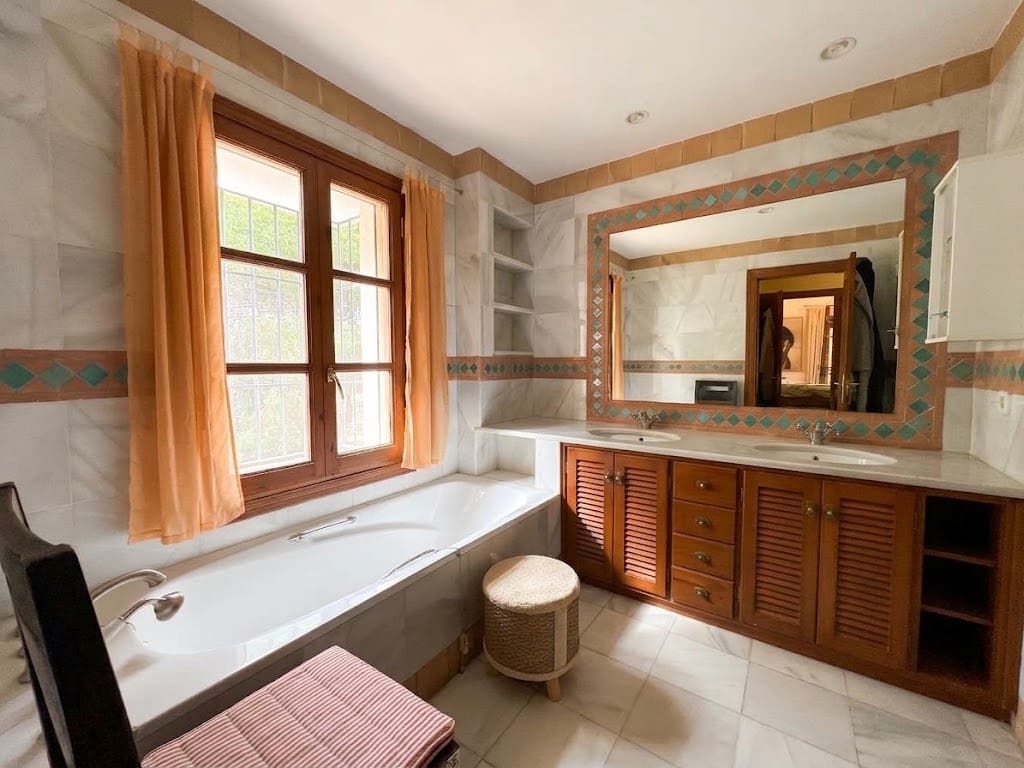 6 chambre Finca/Maison de Campagne à vendre à Mijas Costa avec piscine garage - 1 690 000 € (Ref: 10159591)