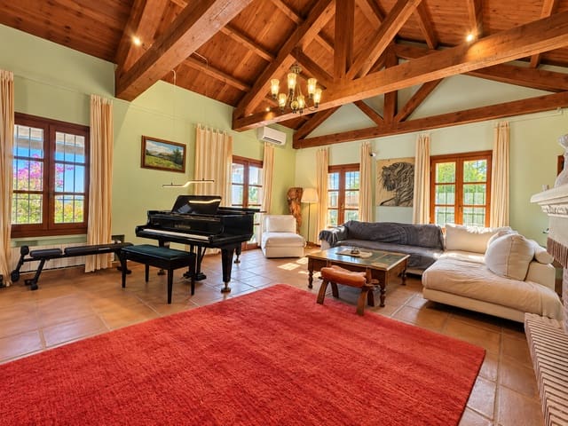 6 chambre Finca/Maison de Campagne à vendre à Mijas Costa, Mijas avec piscine garage - 1 690 000 € (Ref: 10159591)