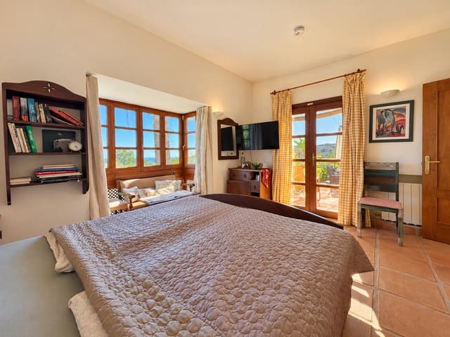 6 soverom Finca/Herregård til salgs i Mijas Costa, Mijas med svømmebasseng garasje - € 1 690 000 (Ref: 10159591)