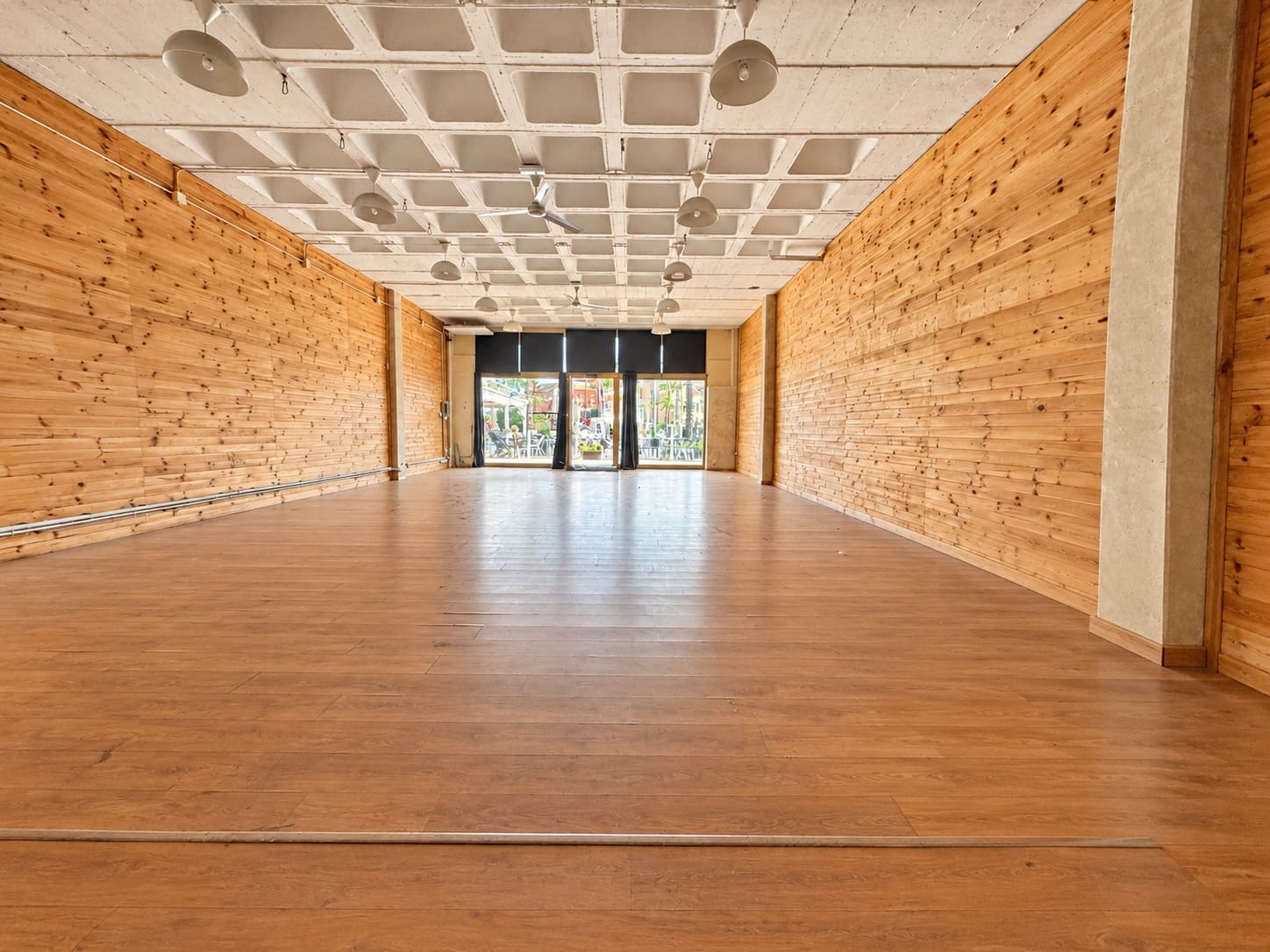 Local Commercial à vendre à Sotogrande avec garage - 620 000 € (Ref: 10162254)
