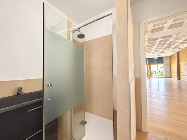 Commercieel te koop in Sotogrande, San Roque met garage - € 620.000 (Ref: 10162254)