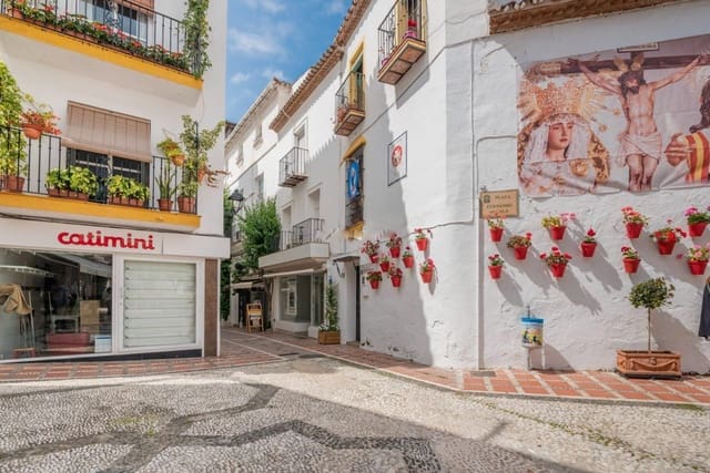 Erhverv til salg i Marbella - € 1.200.000 (Ref: 10162255)