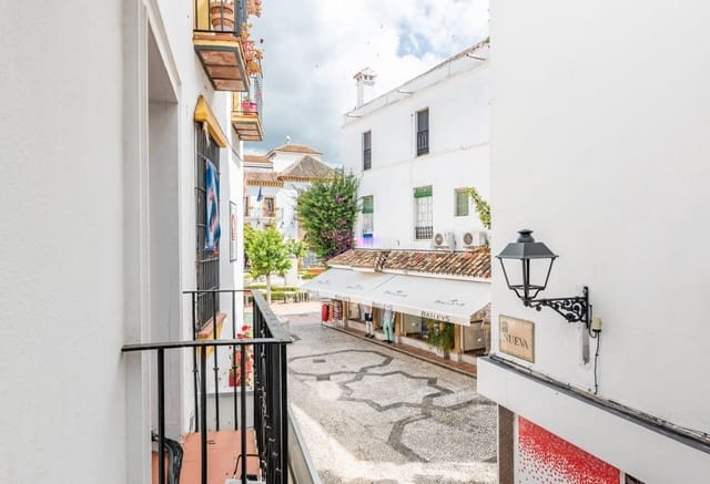 Erhverv til salg i Marbella - € 1.200.000 (Ref: 10162255)