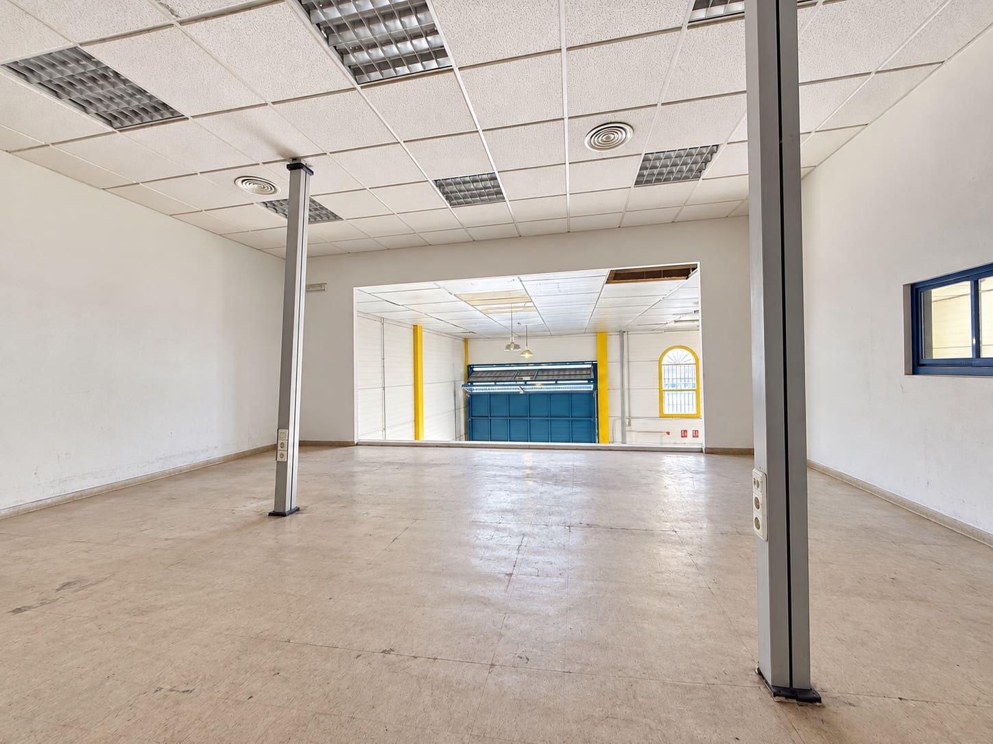 Kommersiell till salu i San Pedro de Alcantara - 700 000 € (Ref: 10162256)