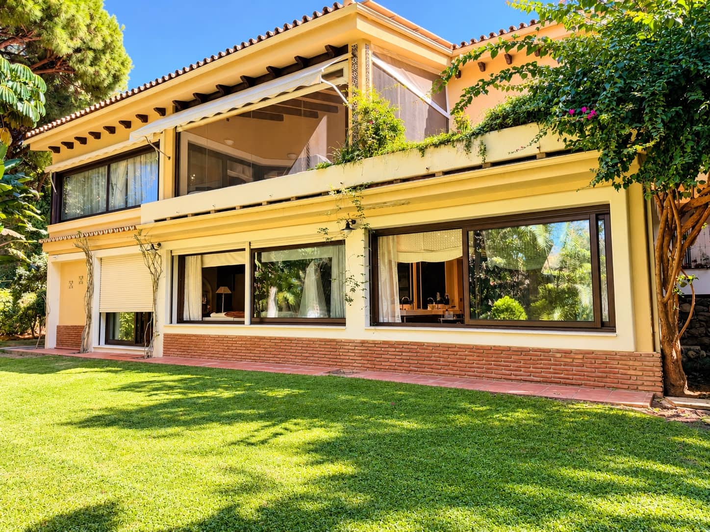 7 soveværelse Villa til salg i Calahonda med swimmingpool garage - € 2.950.000 (Ref: 10166630)