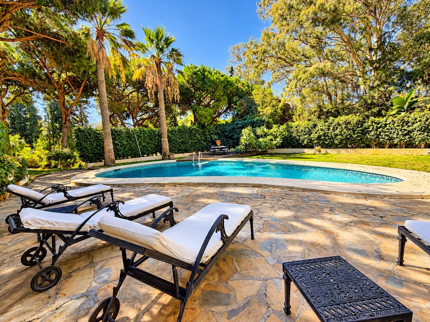 7 soveværelse Villa til salg i Calahonda med swimmingpool garage - € 2.950.000 (Ref: 10166630)