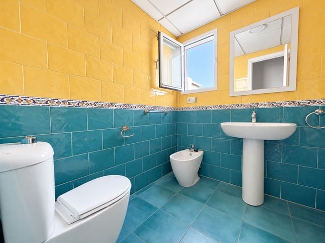2 soveværelse Penthouse til salg i Fuengirola - € 395.000 (Ref: 10168541)