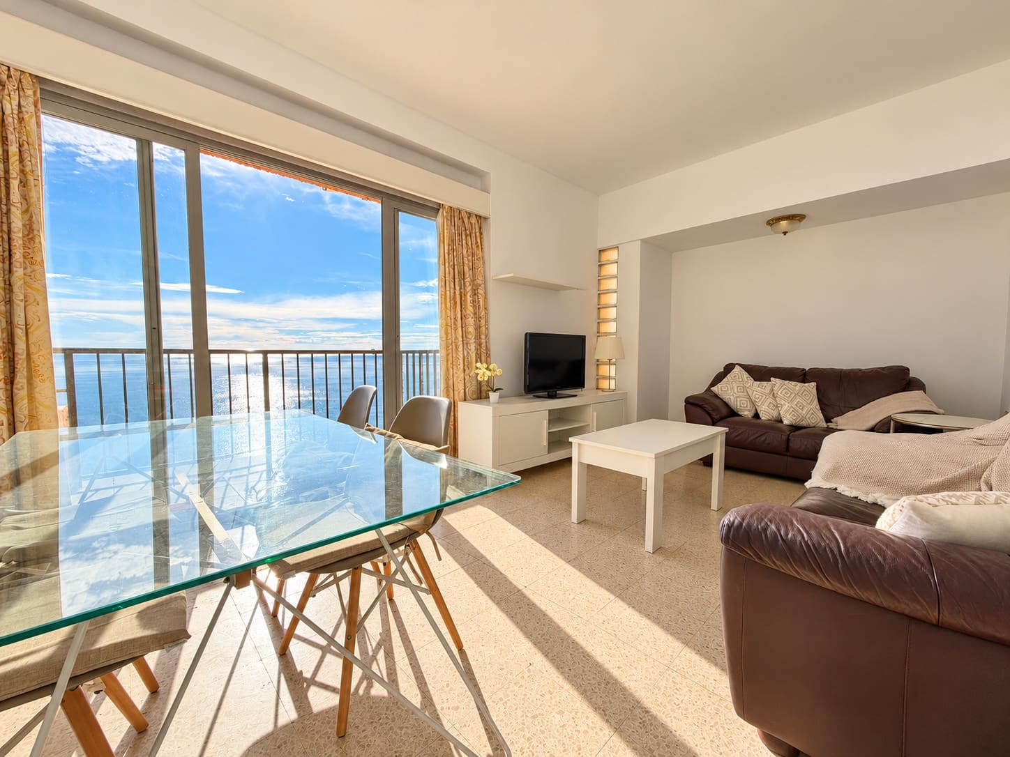 2 sovrum Lägenhet till salu i Fuengirola med garage - 490 000 € (Ref: 10173823)