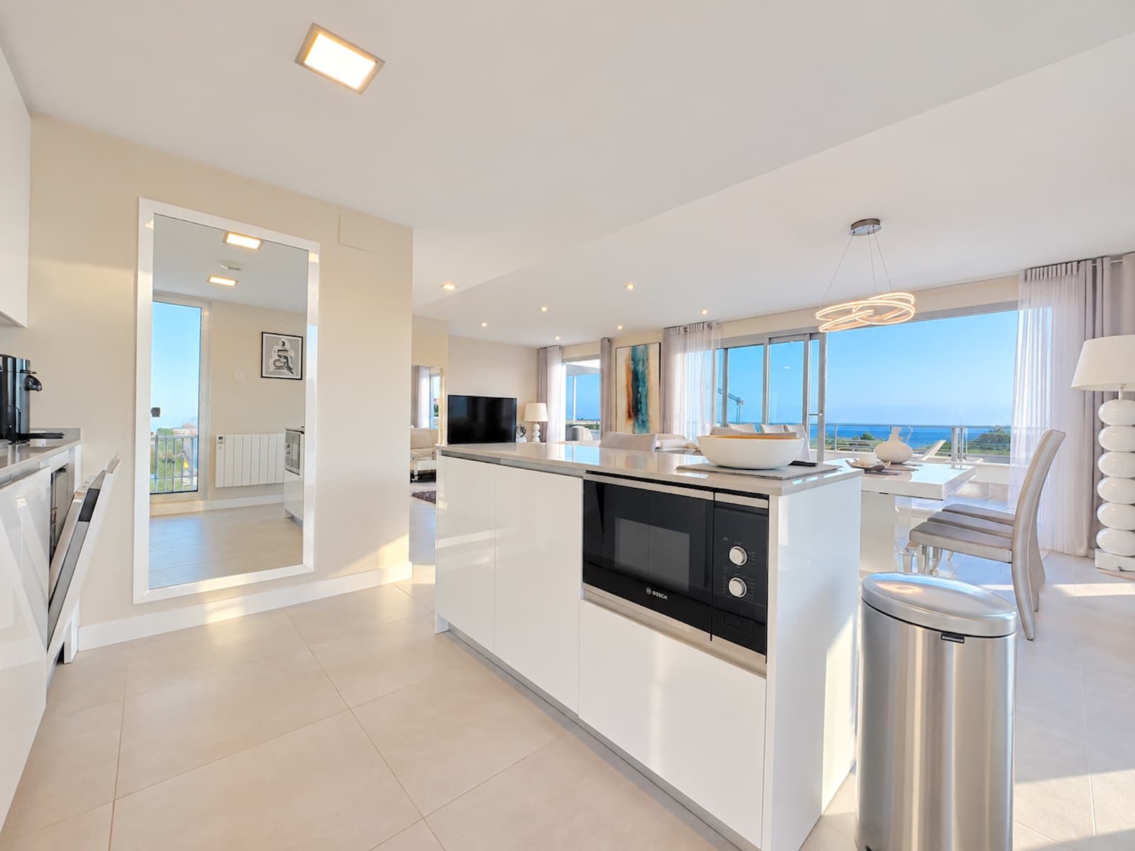3 soverom Penthouse til salgs i El Chaparral med svømmebasseng garasje - € 1 000 000 (Ref: 10174916)
